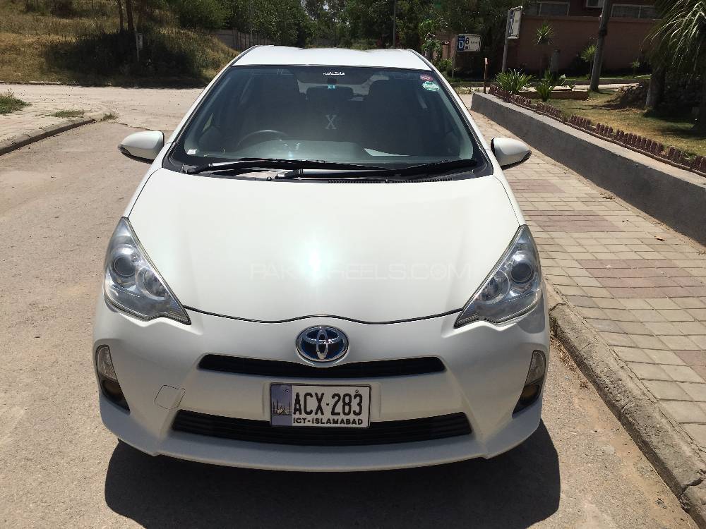 Toyota Aqua 2013 for Sale in Islamabad Image-1