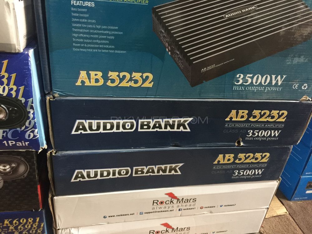 audio bank and crunch amplifiers  Image-1