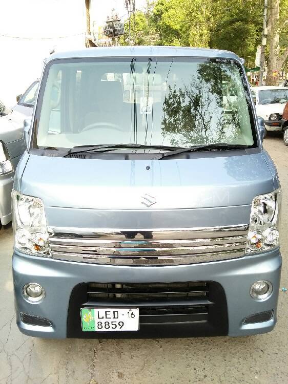 Suzuki Every Wagon 2013 for Sale in Lahore Image-1