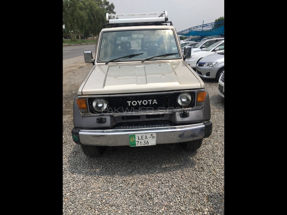 Toyota Land Cruiser 1989 for Sale in Attock Image-1