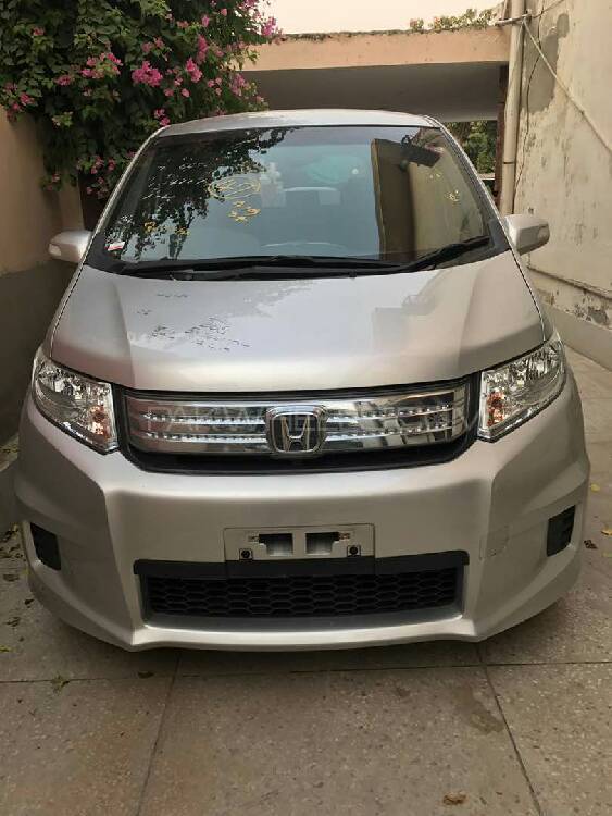 Honda Spike 2017 for Sale in Lahore Image-1