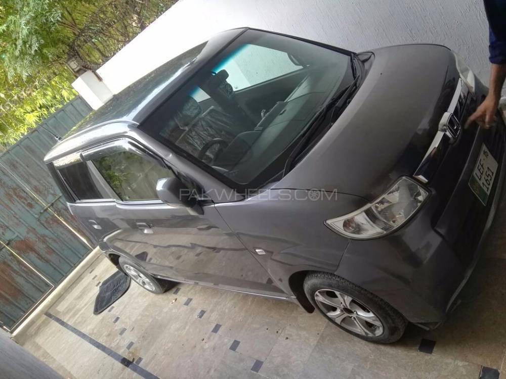 Honda Zest 2012 for Sale in Lahore Image-1