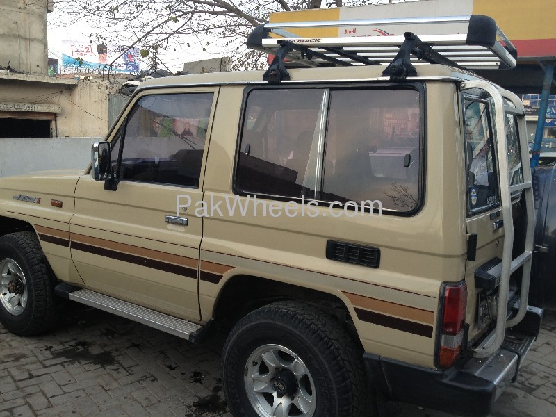 Toyota Land Cruiser 1992 for Sale in Islamabad Image-1