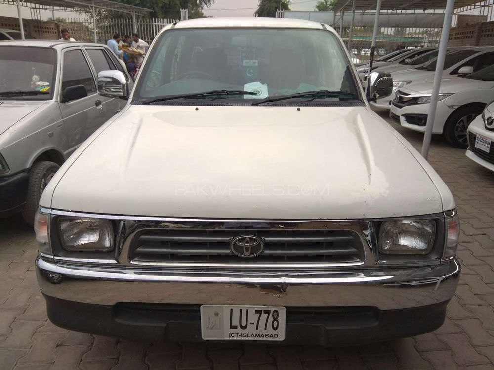 Toyota Pickup 2002 for Sale in Peshawar Image-1