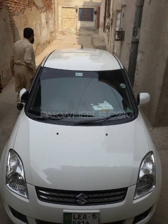 Suzuki Swift 2015 for Sale in Faisalabad Image-1