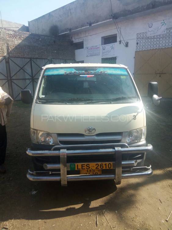 Toyota Hiace 2007 for Sale in Swabi Image-1