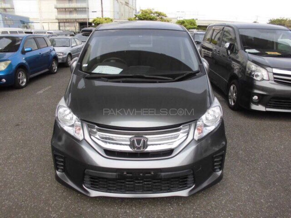 Honda Freed 2012