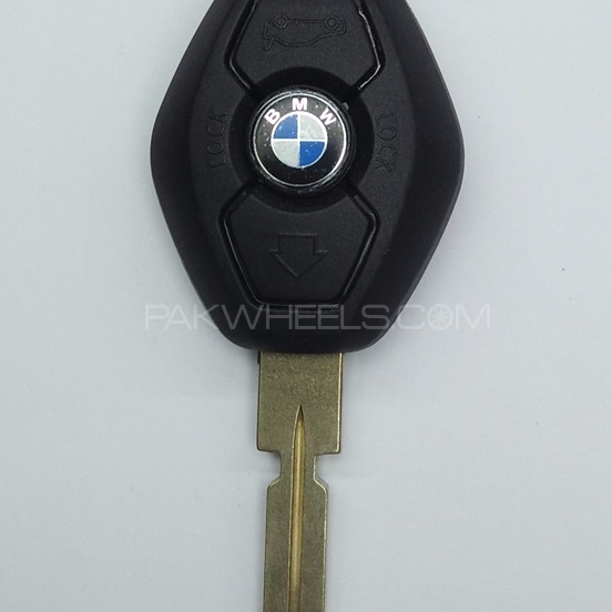 Brand New BMW Series 3 5 7, Z3 3 Button Remote Case Shell with Cutting Image-1