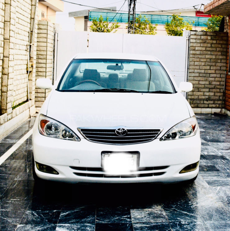Toyota Camry 2002 for Sale in Peshawar Image-1