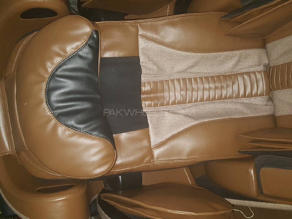 Auto Recliner Massage Chair Image-1