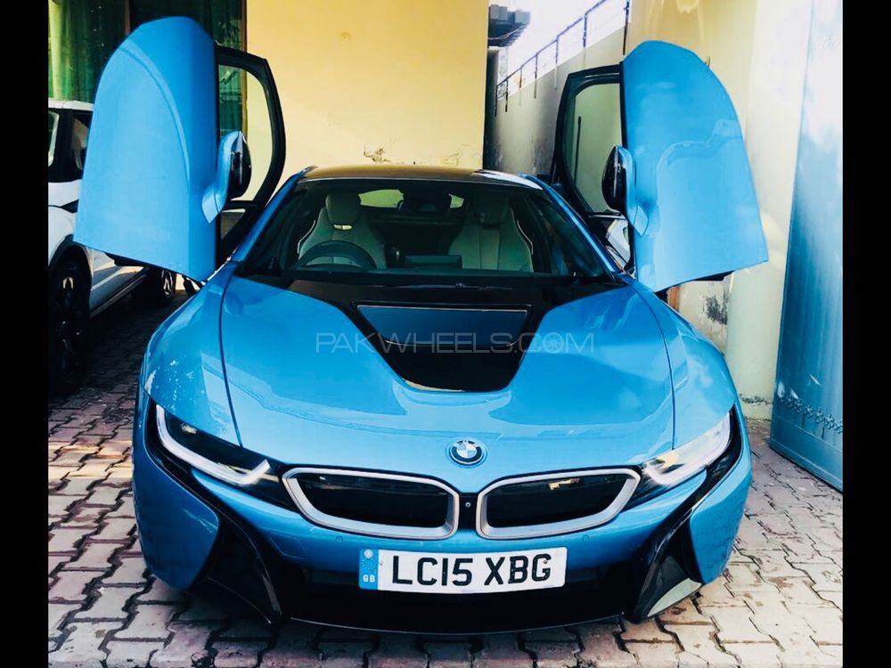 BMW i8 2015 for Sale in Lahore Image-1