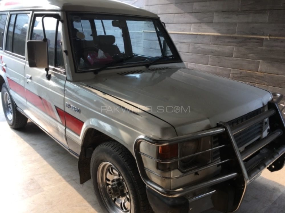 Mitsubishi Pajero 1985 for Sale in Lahore Image-1