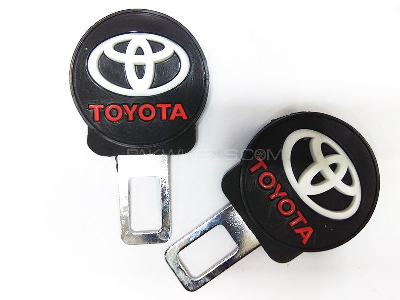 Universal Round Seat Belt Lock - Toyota Image-1