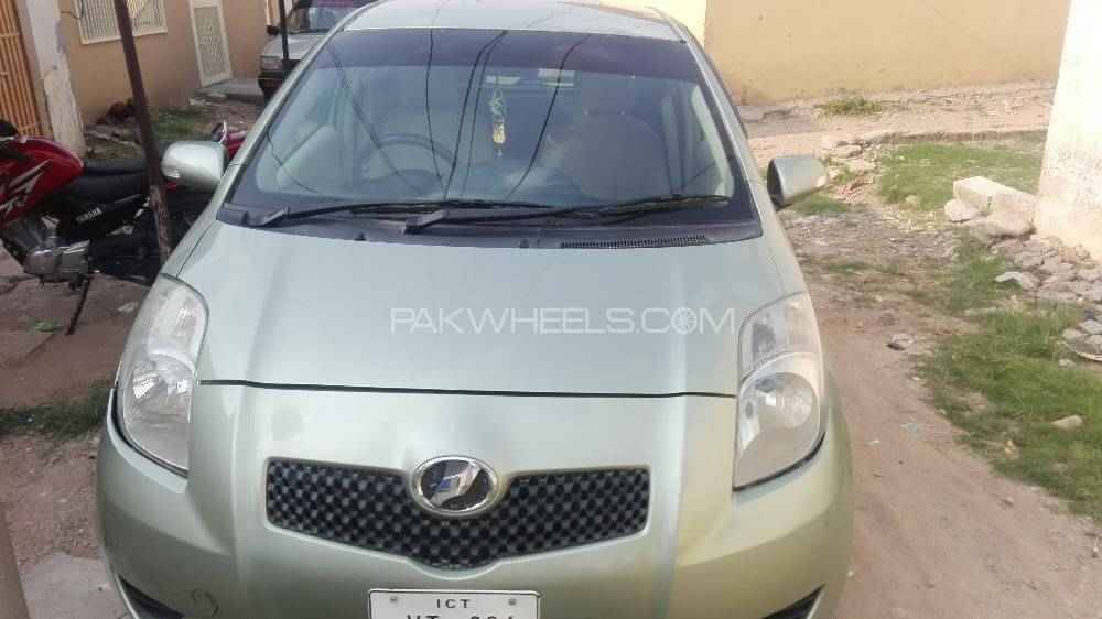Toyota Vitz 2007 for Sale in Talagang Image-1