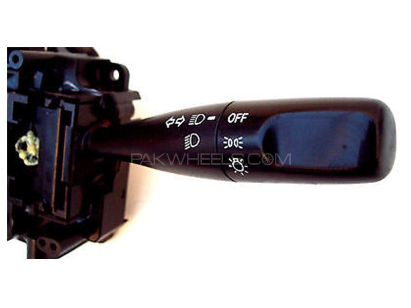 Suzuki Baleno 1.6 Indicator Switch Image-1