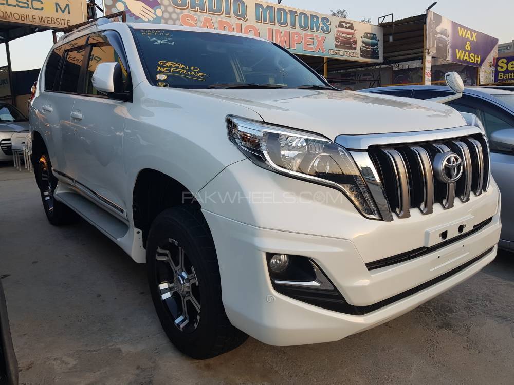 Toyota Prado 2013 for Sale in Islamabad Toyota Prado 2013 for Sale in Islamabad Image-5