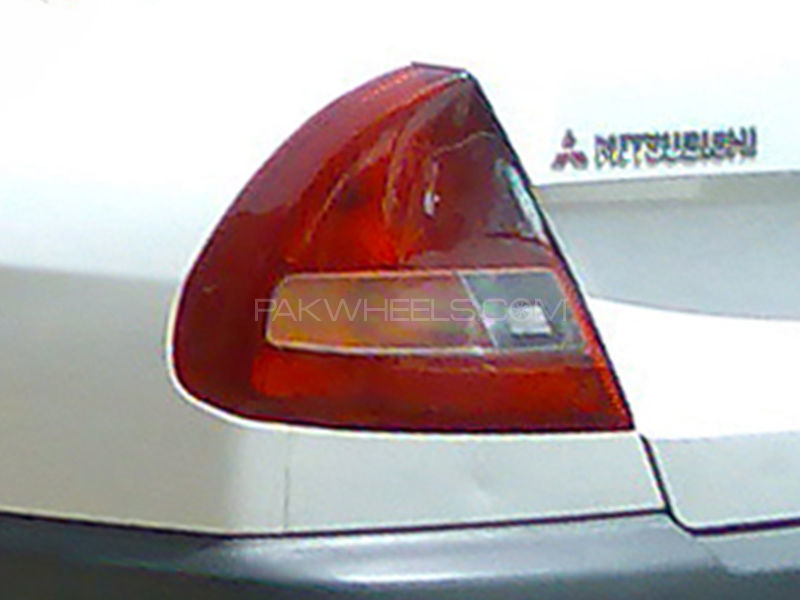 Mitsubishi Lancer Back Lamp 1998 - 1 Pc LH Image-1