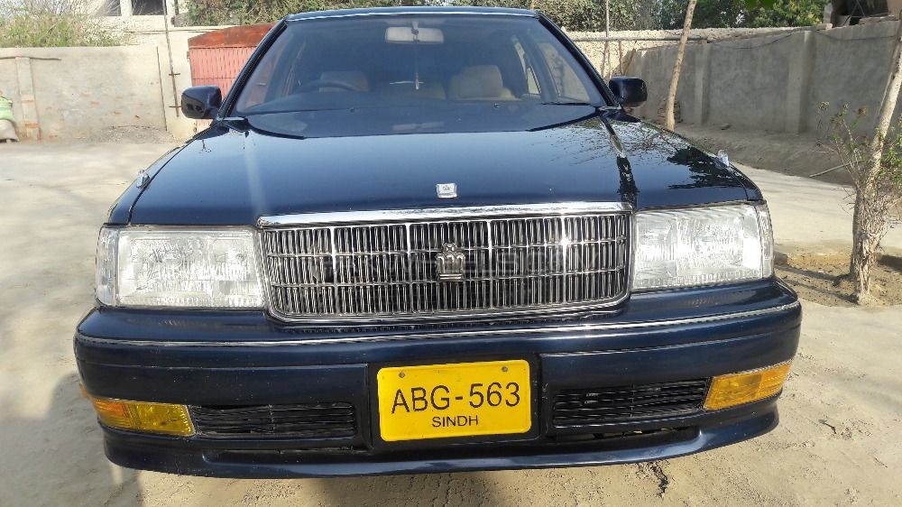 Toyota Crown 1998 for Sale in Khanewal Image-1