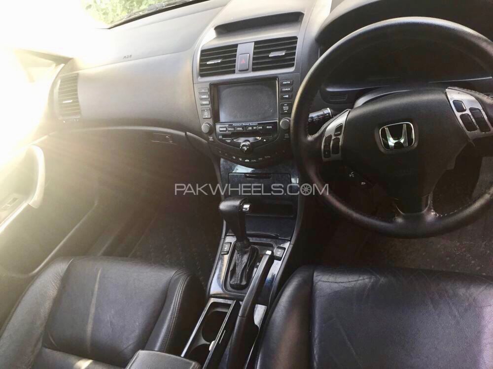 ہونڈا اکارڈ 2004 for Sale in کراچی ہونڈا اکارڈ 2004 for Sale in کراچی Image-10
