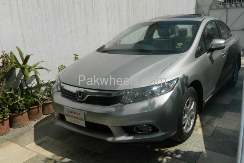 Honda Civic VTi Oriel Prosmatec 1.8 i-VTEC 2013 for sale ...