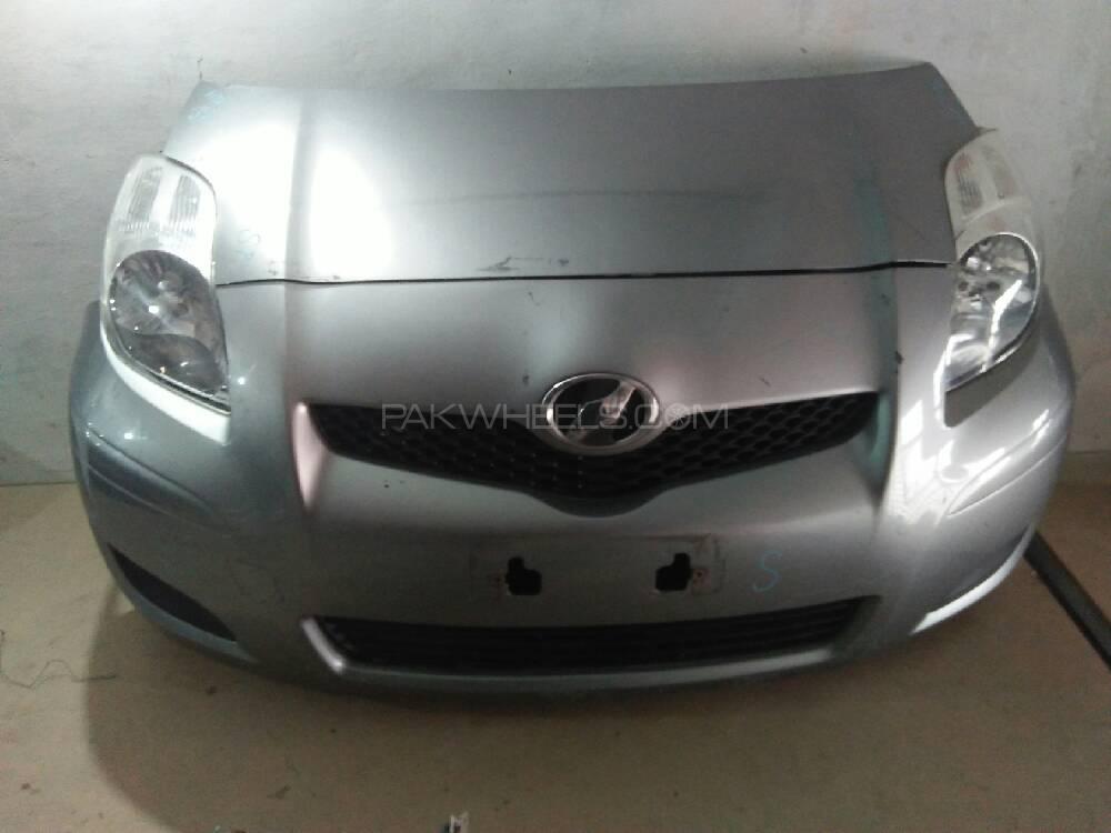 Vitz 2009 completely front Image-1