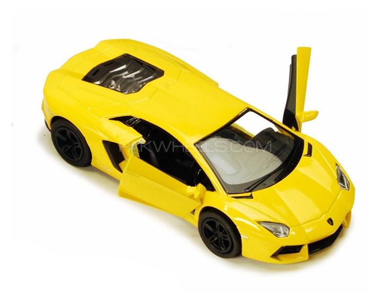KinSmart Metal Body Die Cast Lamborghini Aventador - Yellow Image-1