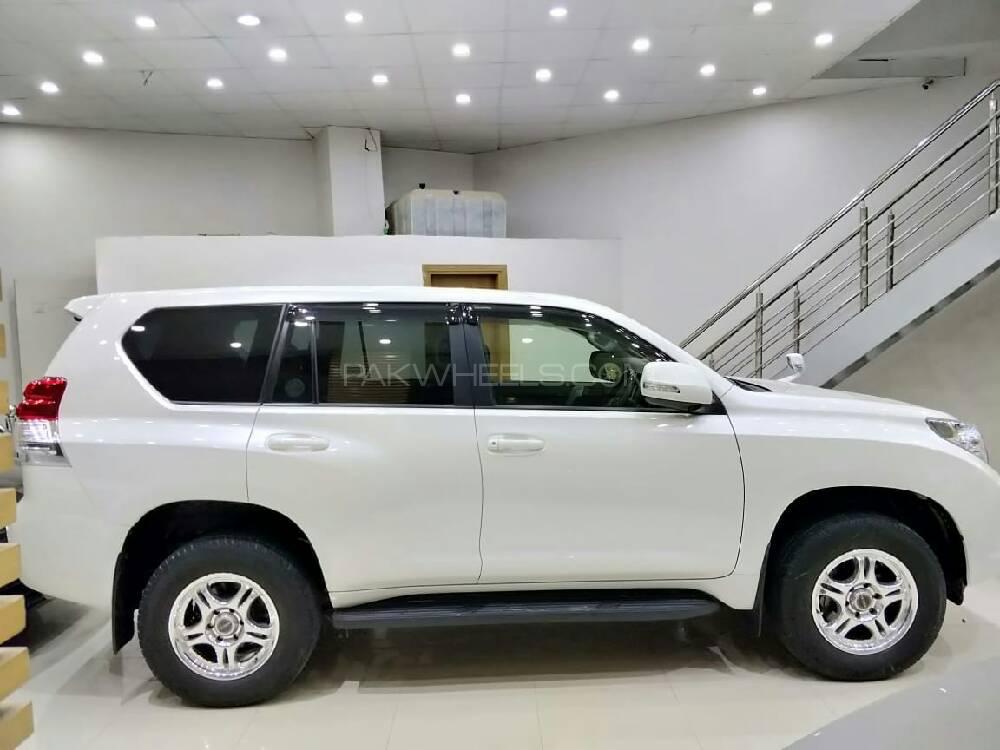Toyota Prado 2013 for Sale in Islamabad Toyota Prado 2013 for Sale in Islamabad Image-2