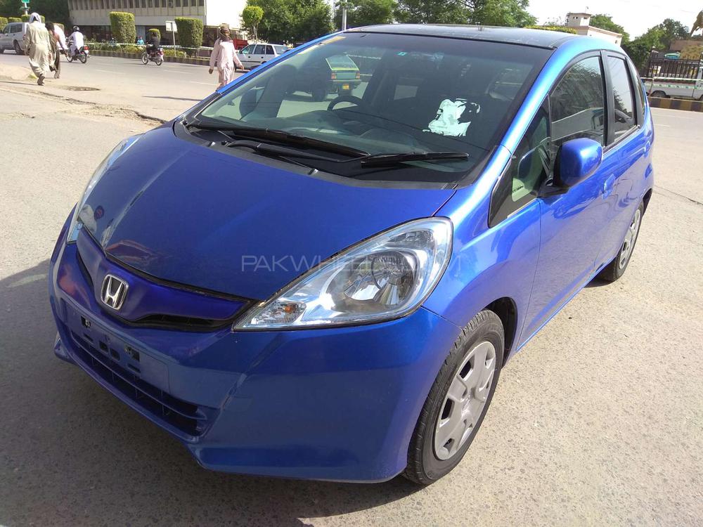 Honda Fit 2011 for Sale in Rawalpindi Image-1