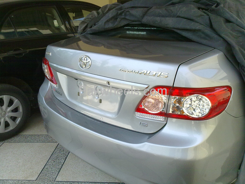 Toyota Corolla 2013 for Sale in Lahore Image-1