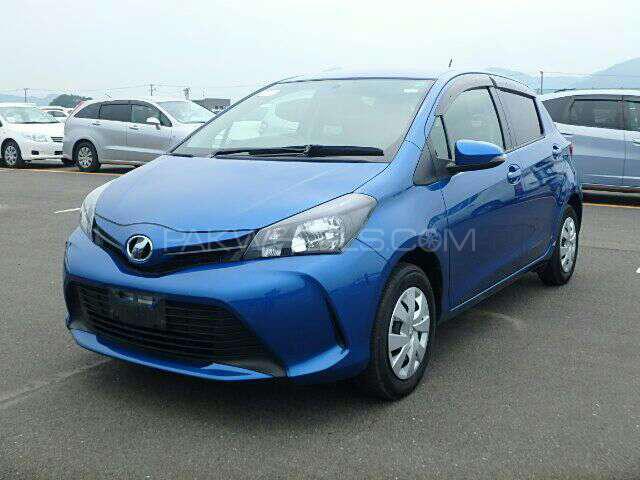 Toyota Vitz 2014 for Sale in Lahore Image-1