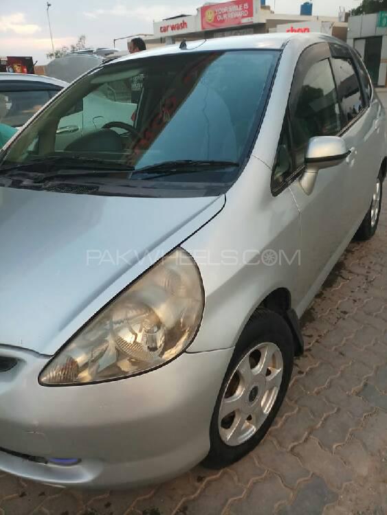 Honda Fit 2001 for Sale in Islamabad Image-1