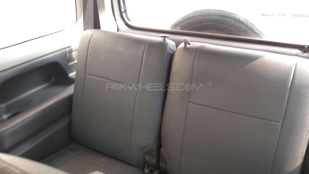 Suzuki Jimny Sierra 2010 for Sale in Lahore Suzuki Jimny Sierra 2010 for Sale in Lahore Image-6
