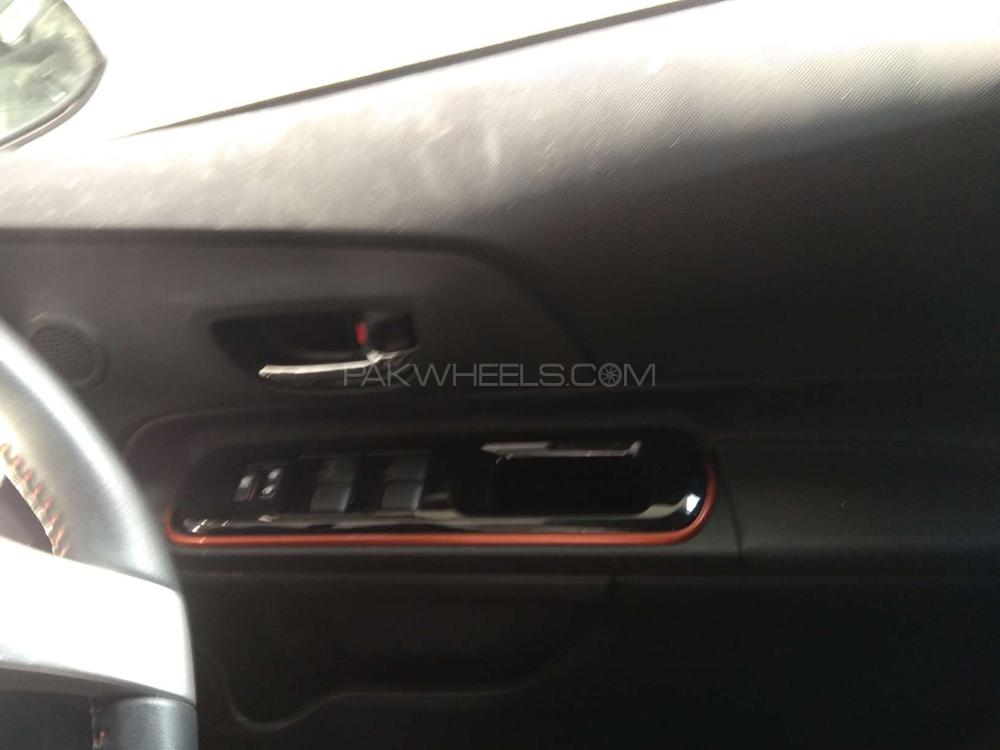 Toyota Aqua 2016 for Sale in Rawalpindi Toyota Aqua 2016 for Sale in Rawalpindi Image-16