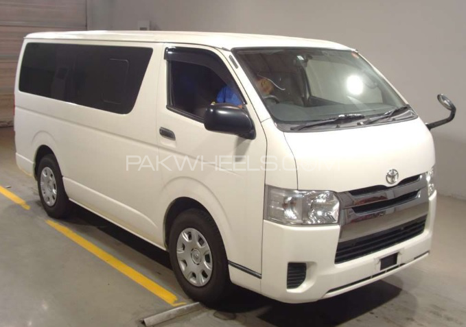 Toyota Hiace 2014 for Sale in Gujranwala Image-1