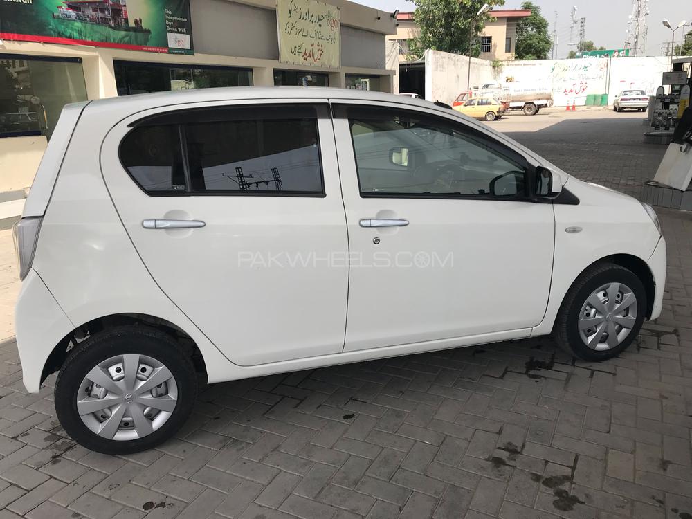 Toyota Pixis Epoch 2012 for Sale in Rawalpindi Image-1