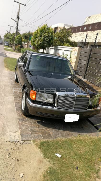 Mercedes Benz S Class 1983 for Sale in Lahore Image-1