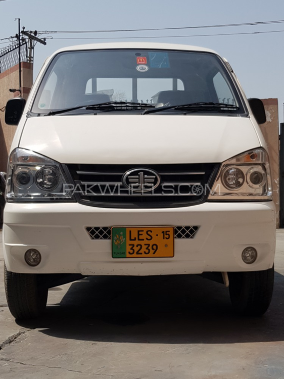 FAW Carrier 2015 for Sale in Lahore Image-1