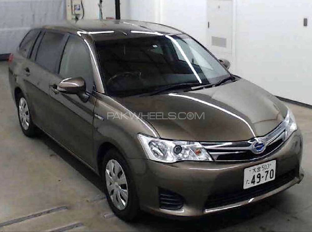 Toyota Corolla Fielder 2014 for Sale in Karachi Image-1