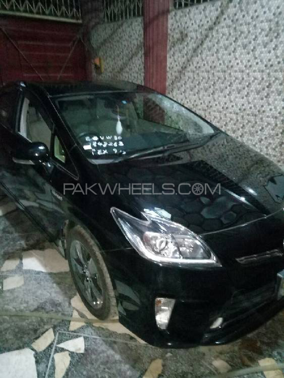 Toyota Prius 2014 for Sale in Quetta Image-1