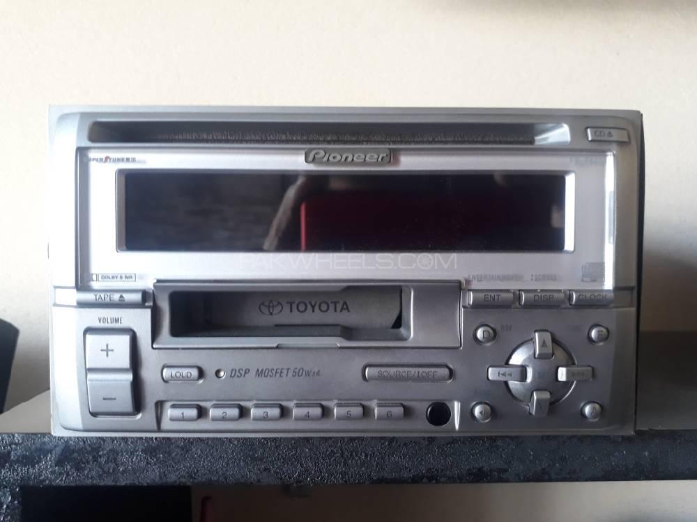 Pioneer carrozeria original CD player with aux cable Image-1