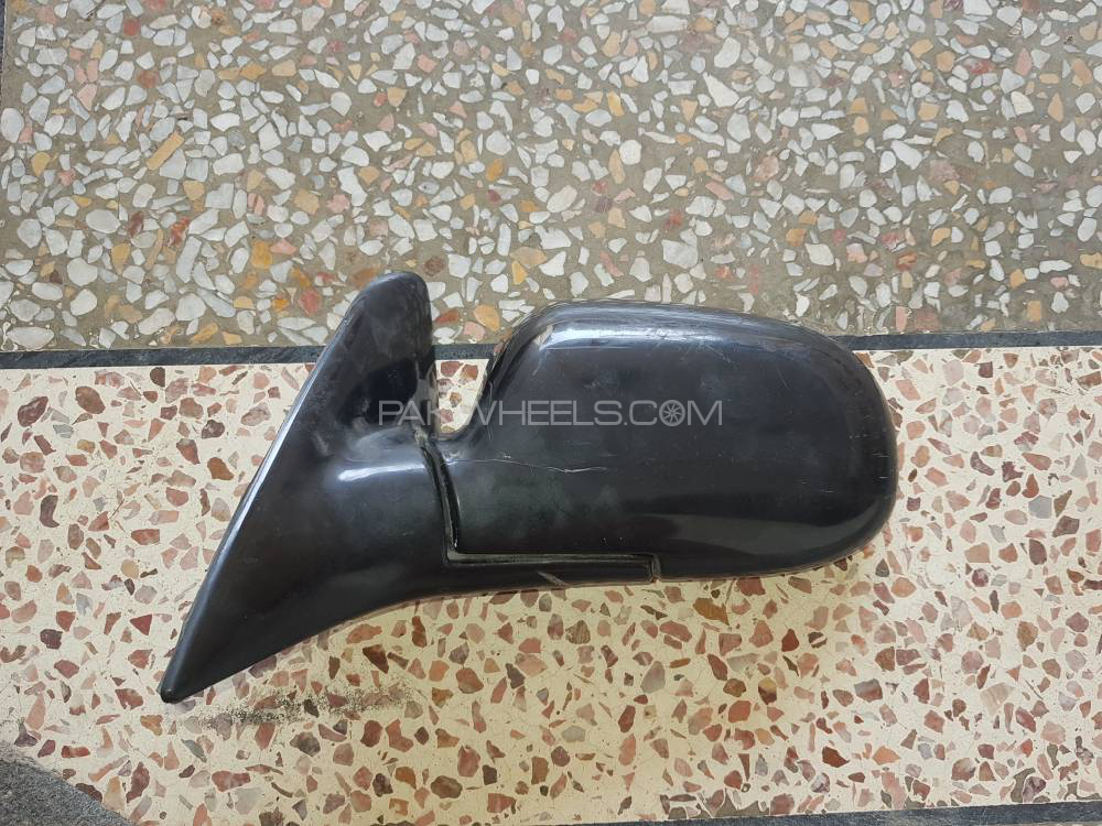 ae101 indus corolla Japanese left side mirror in excellent c Image-1