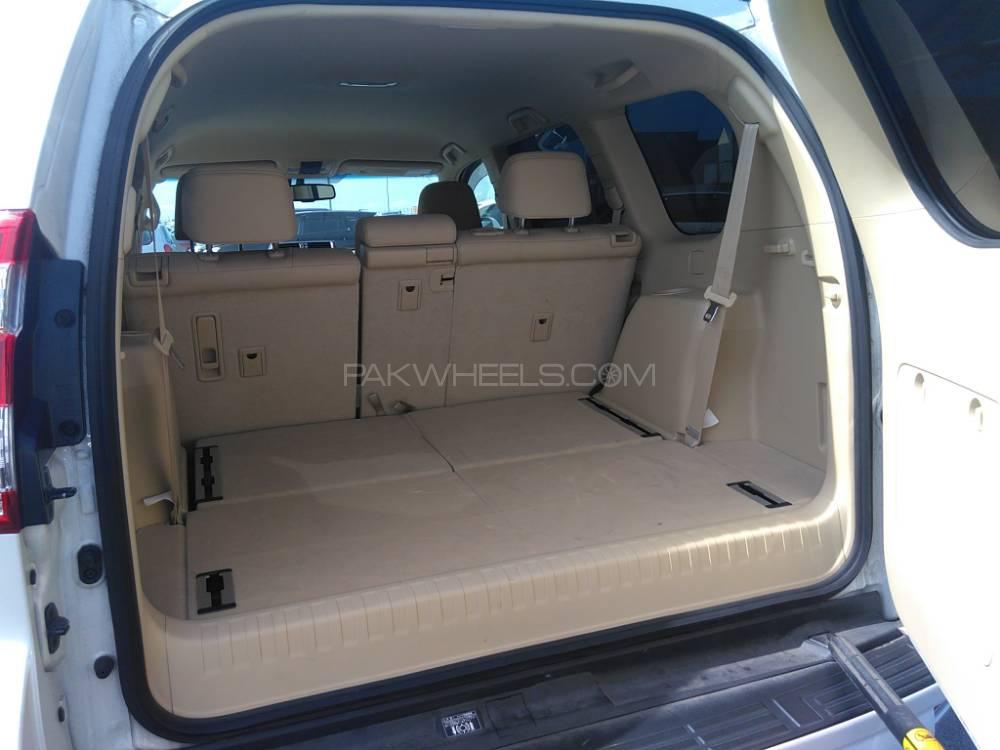 Toyota Prado 2013 for Sale in Karachi Toyota Prado 2013 for Sale in Karachi Image-10