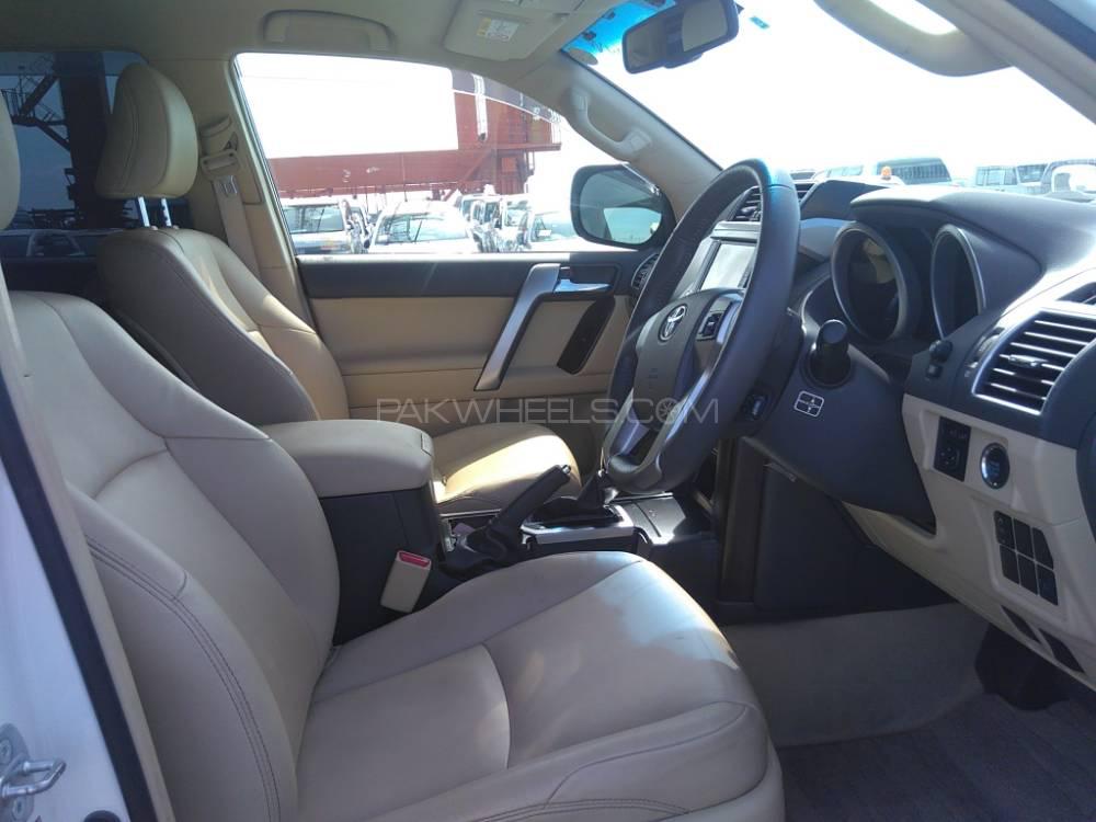 Toyota Prado 2013 for Sale in Karachi Toyota Prado 2013 for Sale in Karachi Image-13