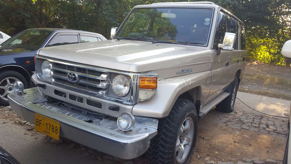 Toyota Land Cruiser 1993 for Sale in Islamabad Image-1