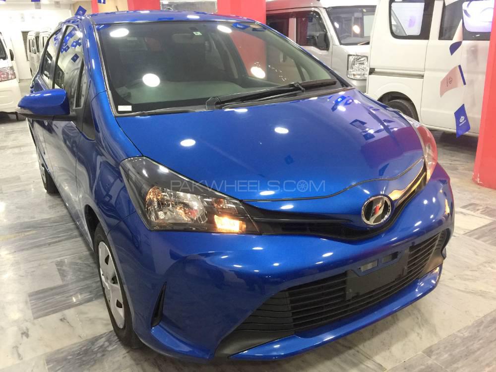 Toyota Vitz 2015 for Sale in Lahore Toyota Vitz 2015 for Sale in Lahore Image-15