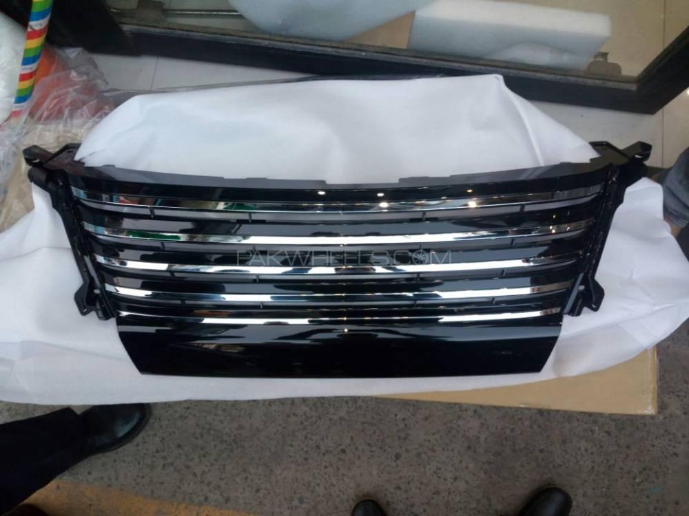 Toyota Fortuner Front Grill Image-1