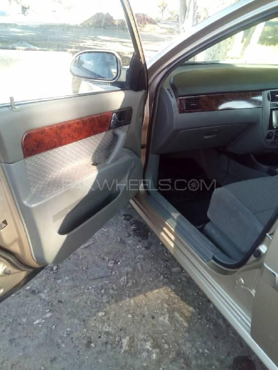 Chevrolet Optra 2005 for Sale in Chakwal Image-1