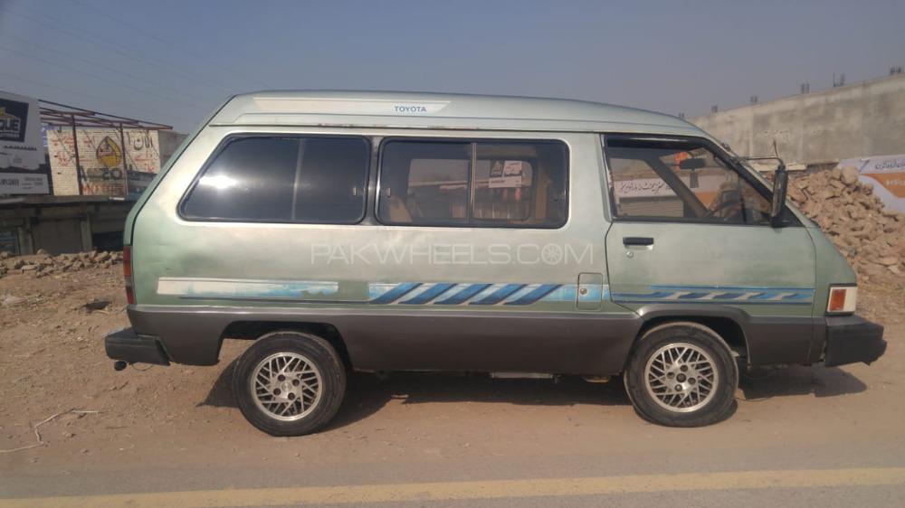 Toyota Town Ace 1996 for Sale in Peshawar Image-1