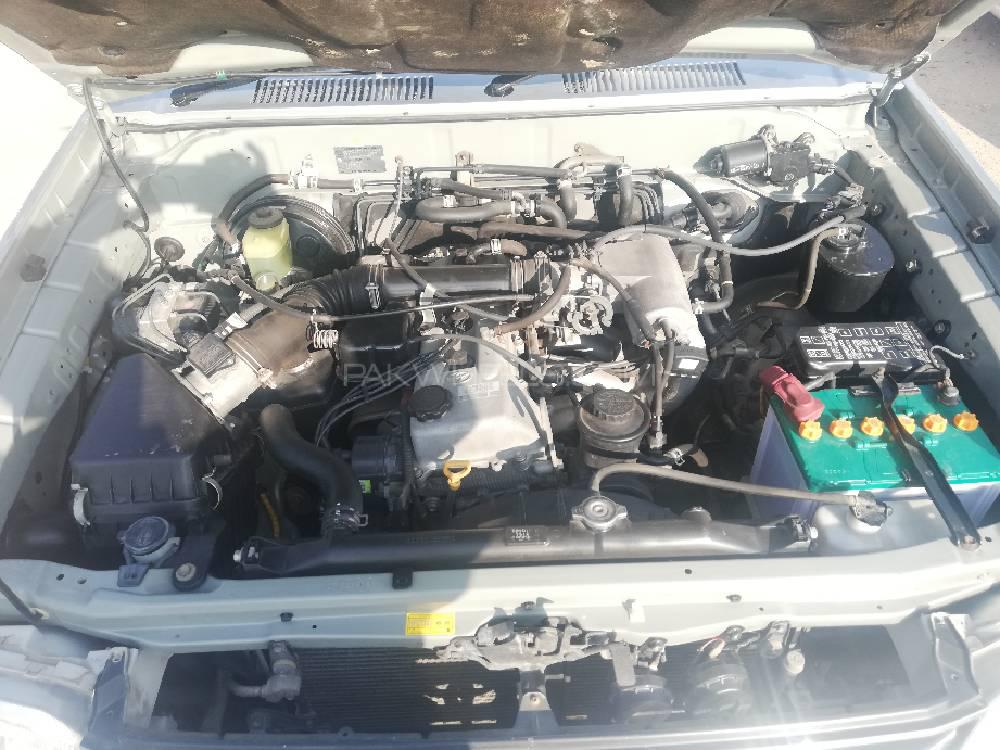 Toyota Prado 2001 for Sale in Islamabad Toyota Prado 2001 for Sale in Islamabad Image-11