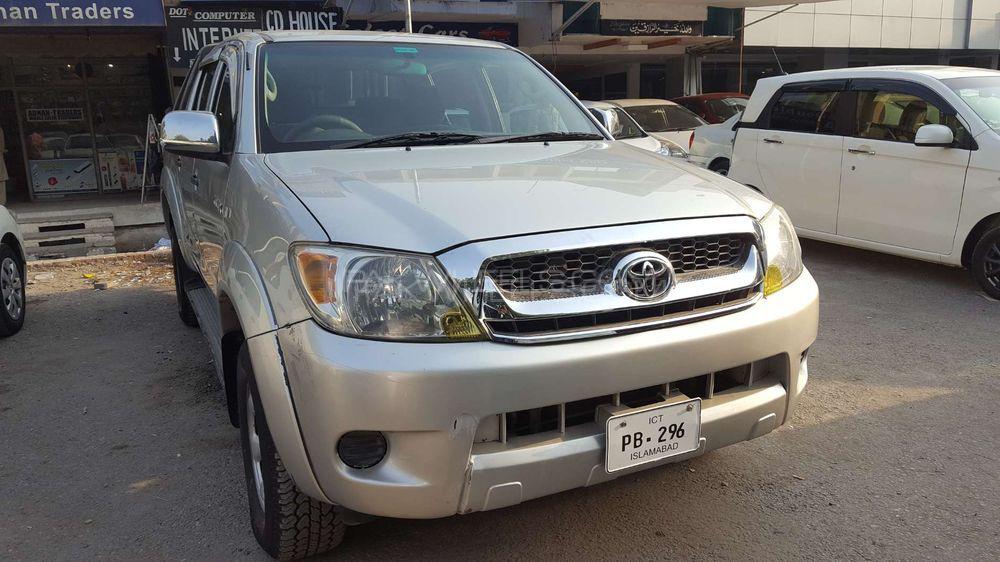 Toyota Hilux 2009 for Sale in Abbottabad Image-1